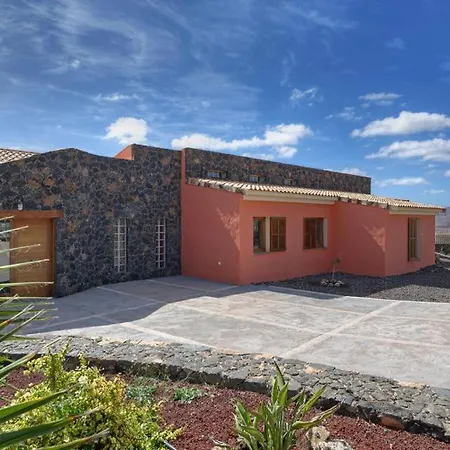Sleeps 8 Pool Wifi Villa Tetir